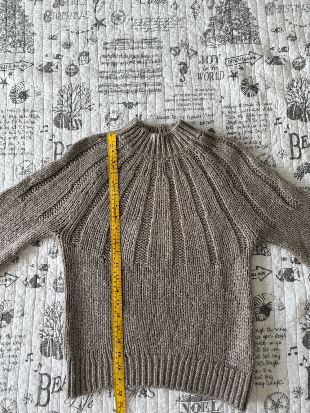 NWOT Abercrombie & Fitch Taupe Ribbed Mock Neck Sweater, XS